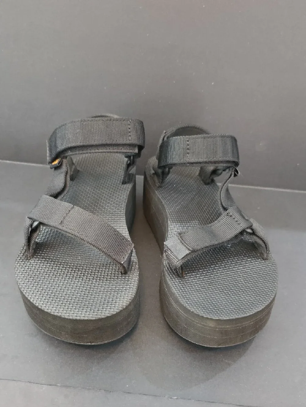 Nike Black Women's Platform Sport Sandals Size 6